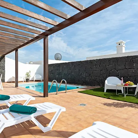 Life Private Pool By Pvl ヴィラ *